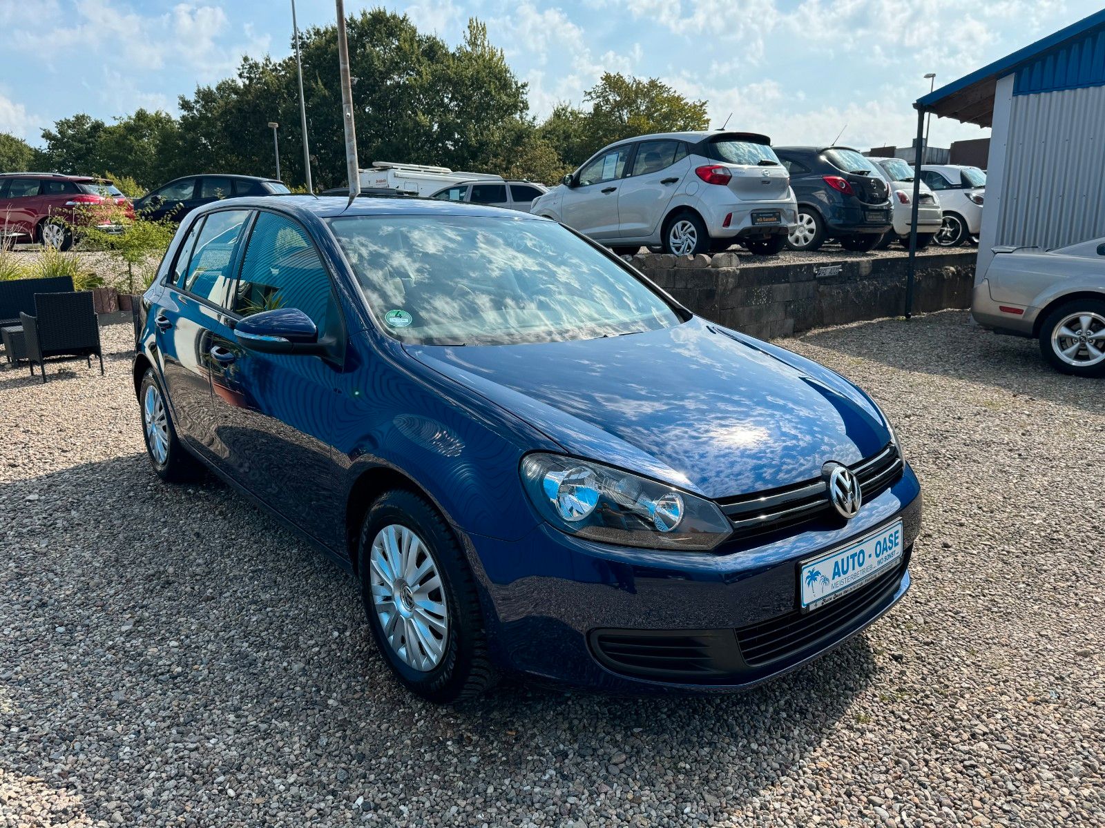 Fahrzeugabbildung Volkswagen Golf VI 1,6 *Trendline*Automatik*Klima*1.HAND*