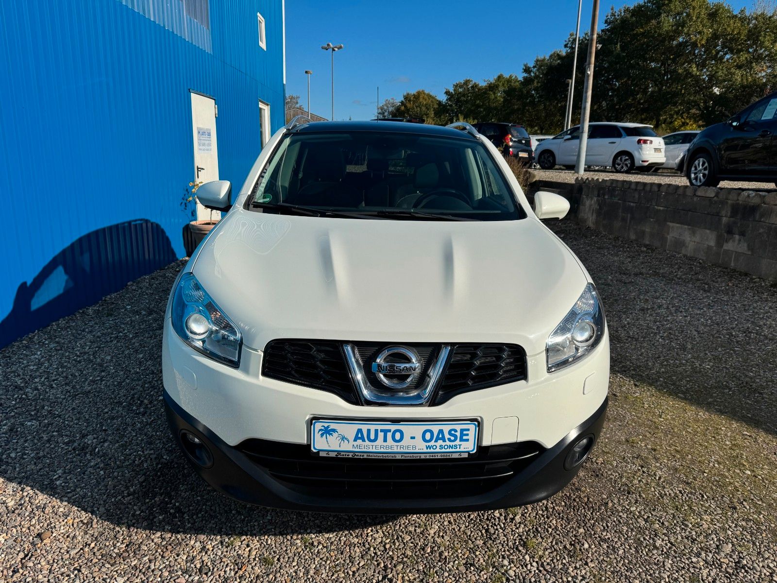 Fahrzeugabbildung Nissan Qashqai**Tekna**Automatik**AHK**SHZ**NAVI**