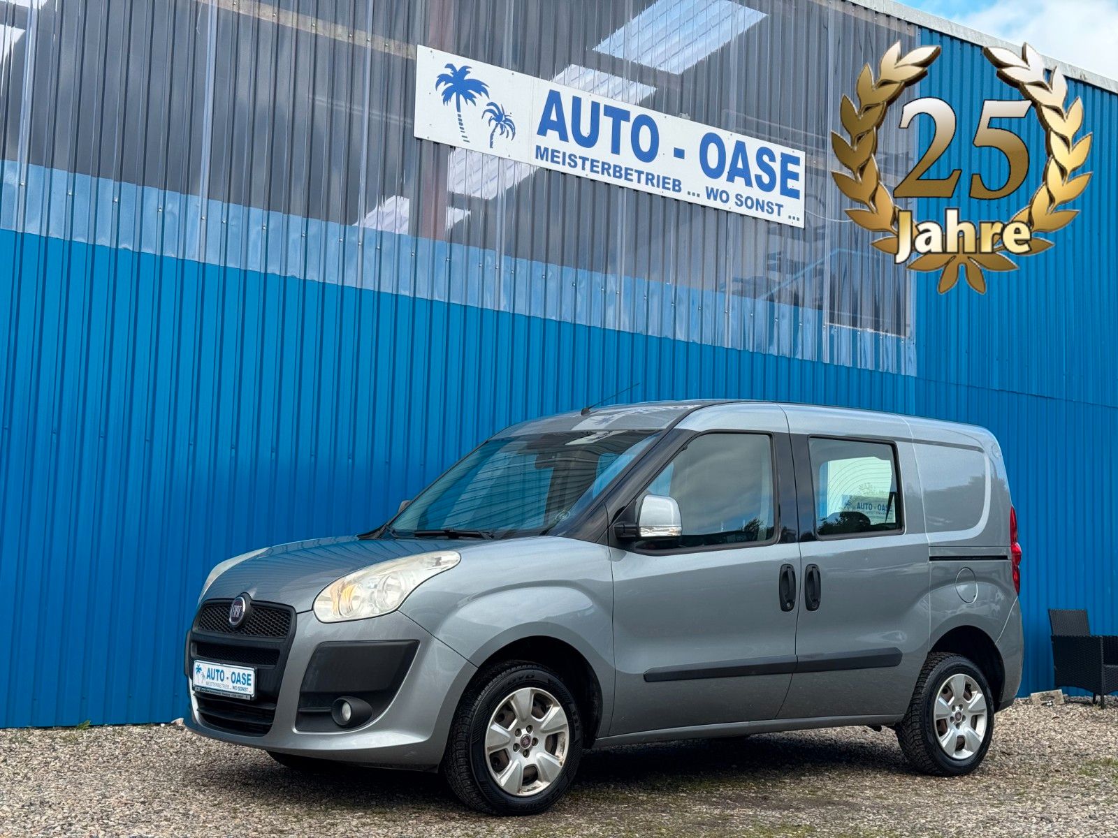 Fiat Doblo SX Kombi**AHK*Automatik*2 Schiebetüren**