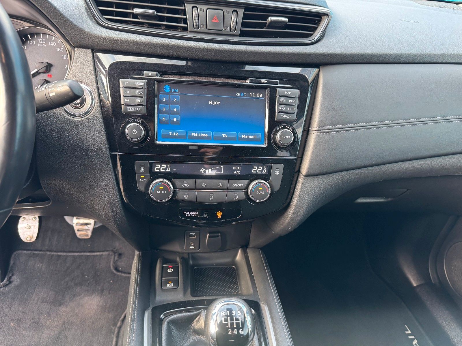 Fahrzeugabbildung Nissan X-Trail**N-Connecta**360°Kamera*SHA**Pano**