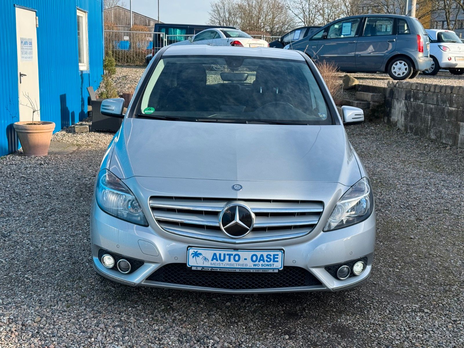 Fahrzeugabbildung Mercedes-Benz B 180**Sports Tourer**Automatik**AHK**Temp**